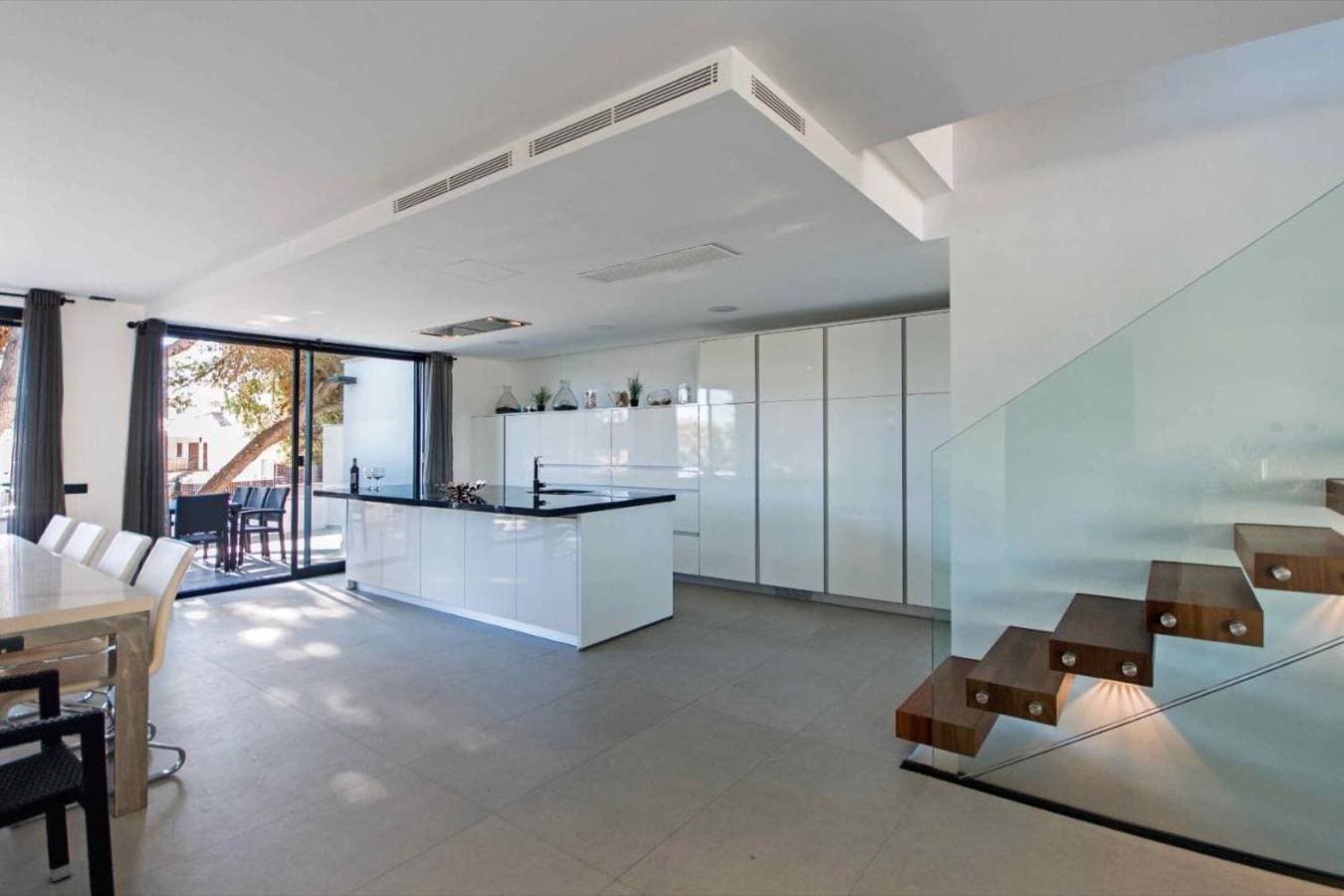 Foto 13 von 18: Villa 'Naturamar' mit privater Terrasse, WLAN und Klimaanlage