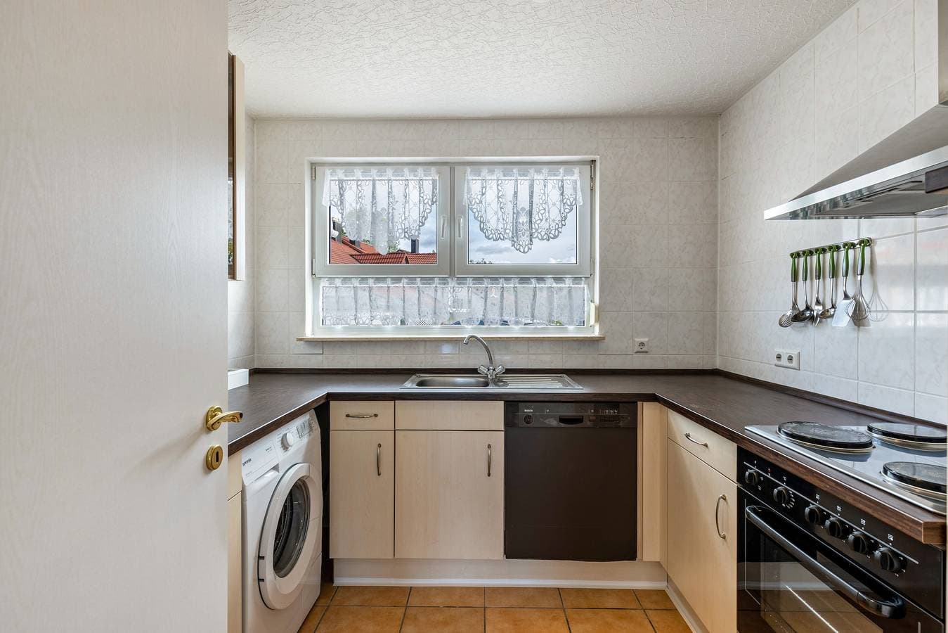 Foto 10 von 23: Ferienwohnung 'Ayleen' mit Bergblick, privater Terrasse und WLAN