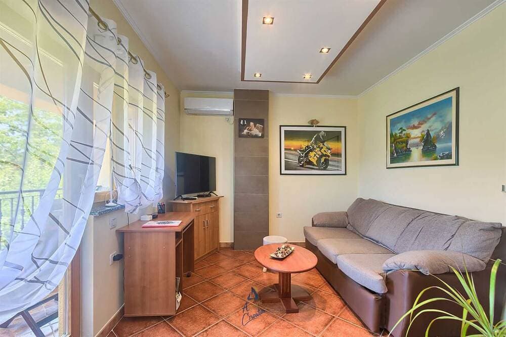 Foto 6 von 30: Gemütliche Villa mit Pool, umgeben von Natur