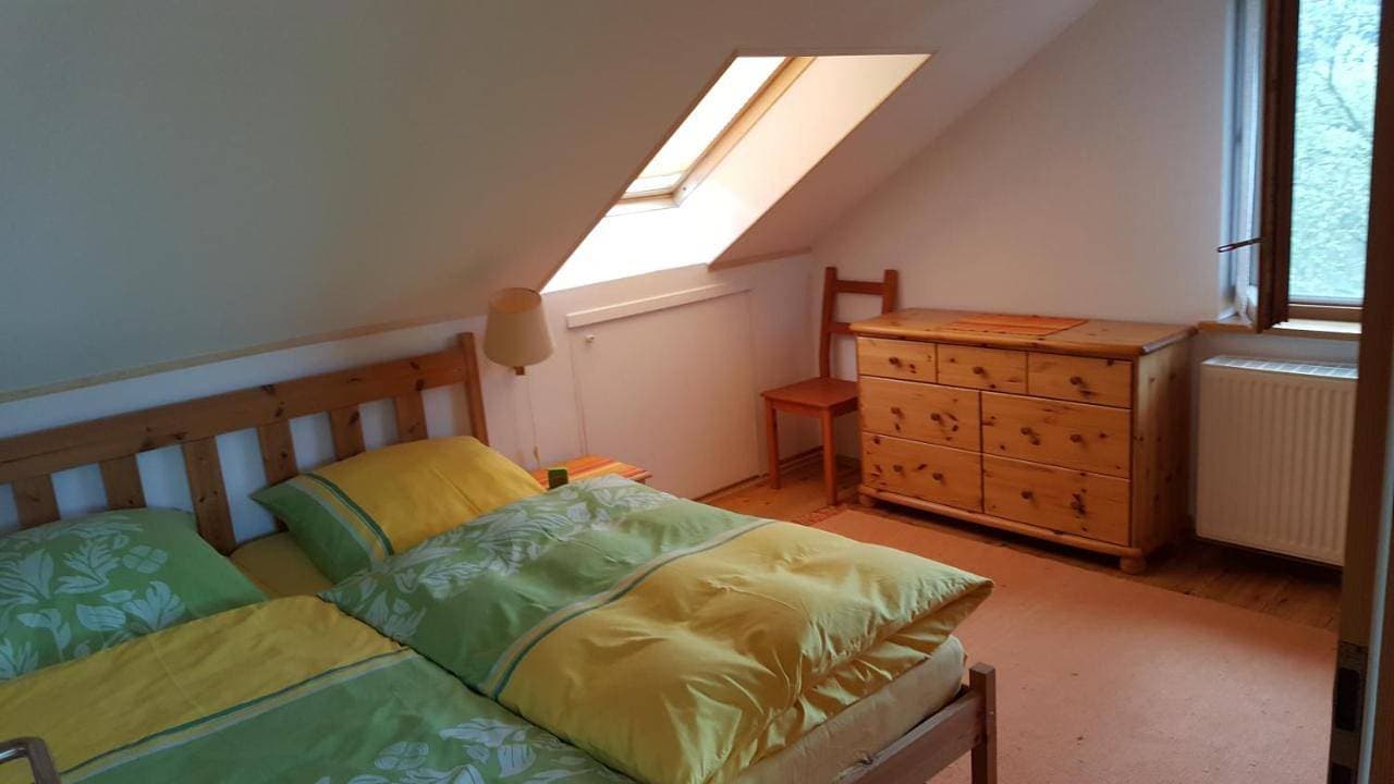 Foto 11 von 21: Two-Bedroom Apartment