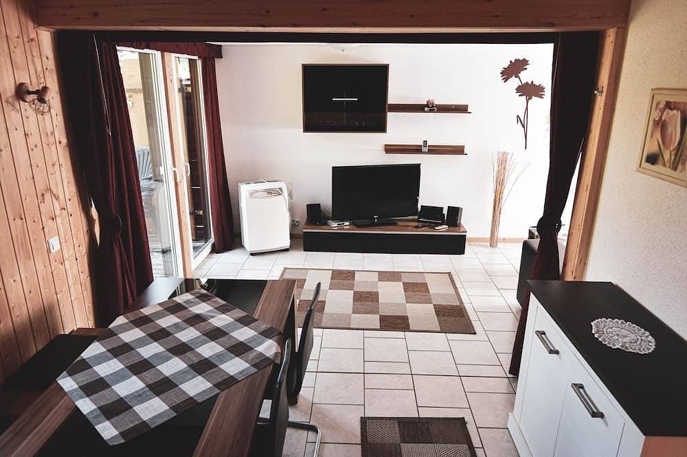 Foto 10 von 28: Ruhiges zentral gelegenes Ferienhaus mit  Sauna Pool& Badezuber