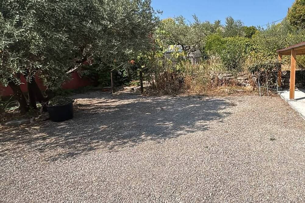 Foto 10 von 27: Casa Geco: Peace and Quiet, Nature, a Pool, and Independence