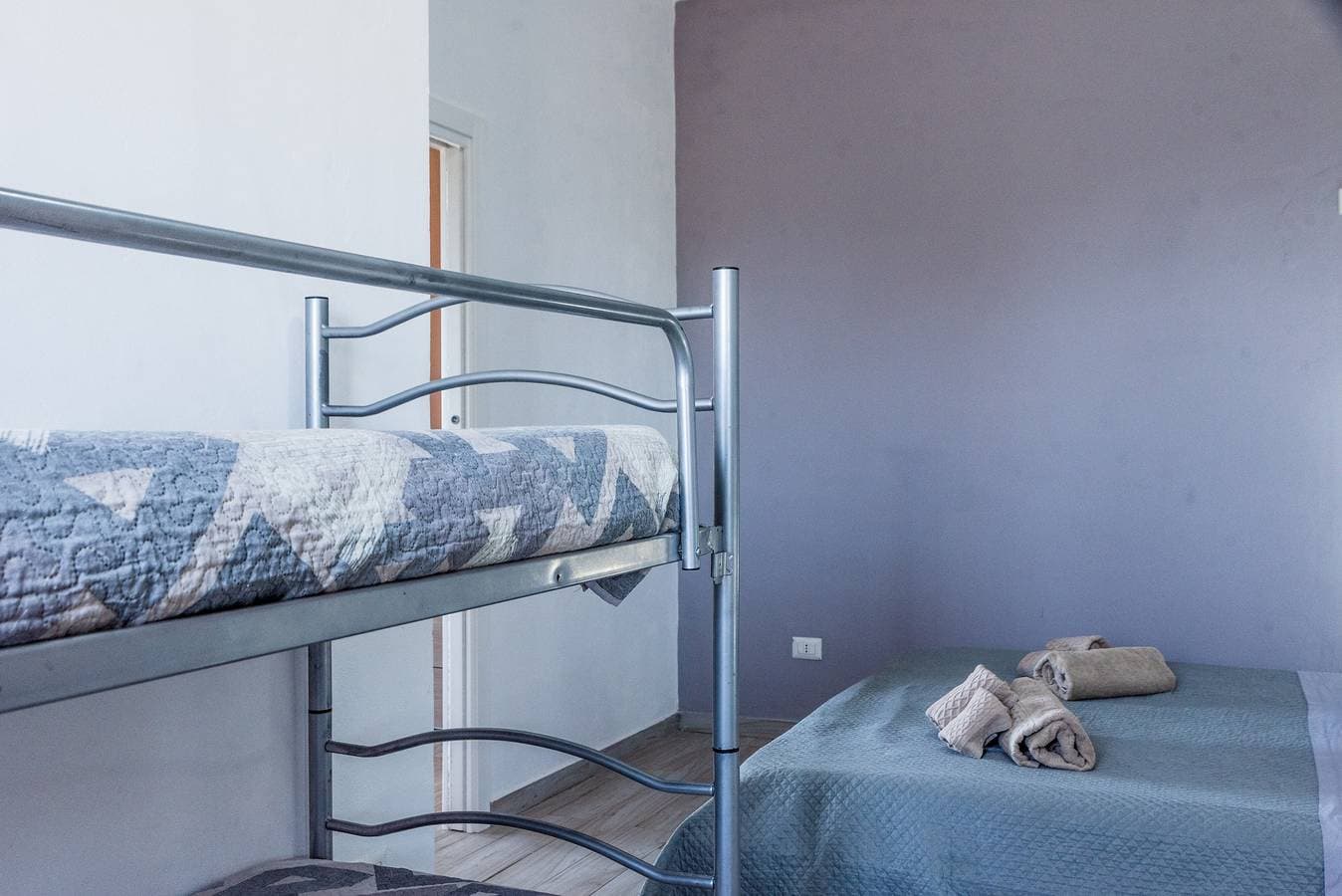 Foto 11 von 49: Ferienhaus 'Abbacari 1' mit Meerblick, WLAN und Klimaanlage
