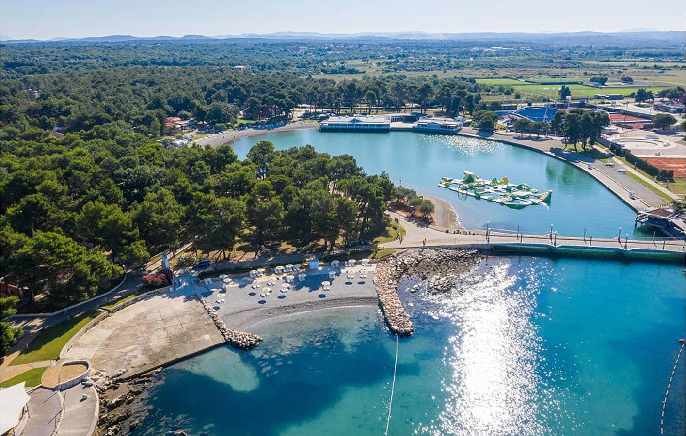 Foto 3 von 29: Reizendes Mobilheim mit Pool und Terrasse, 1 km vom Strand Vela Draga entfernt