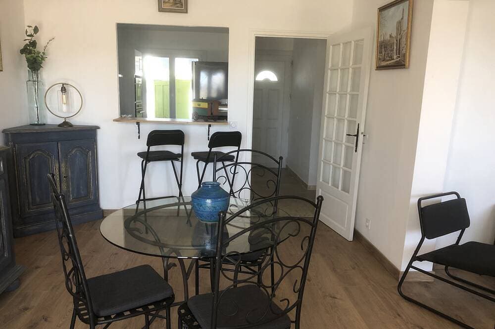 Foto 10 von 18: Comfortable apartment with courtyard close to the center and beach.