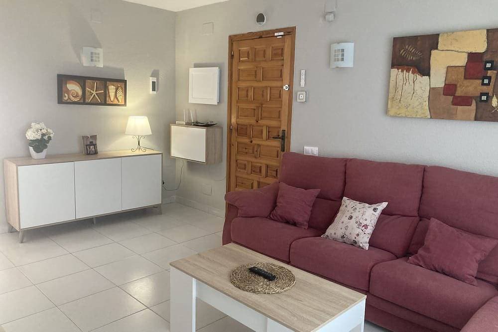 Foto 8 von 17: Lovely, comfortable house with garden and private pool
