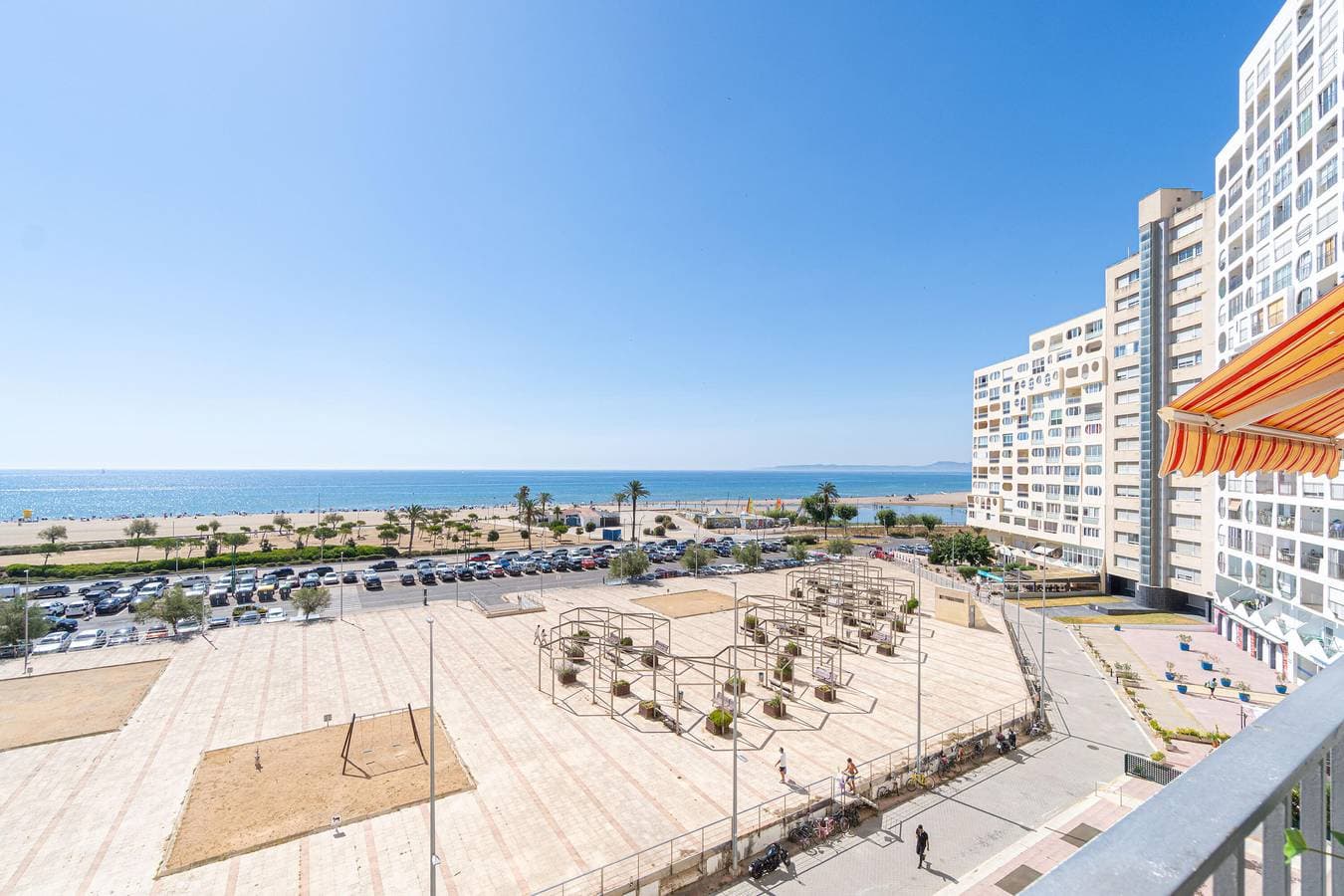 Foto 5 von 24: Komfortable Studiokabine 20 m vom Strand entfernt mit Meerblick