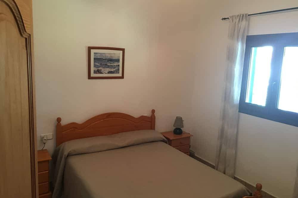 Foto 2 von 30: Villa/ Chalet. Private swimming pool.