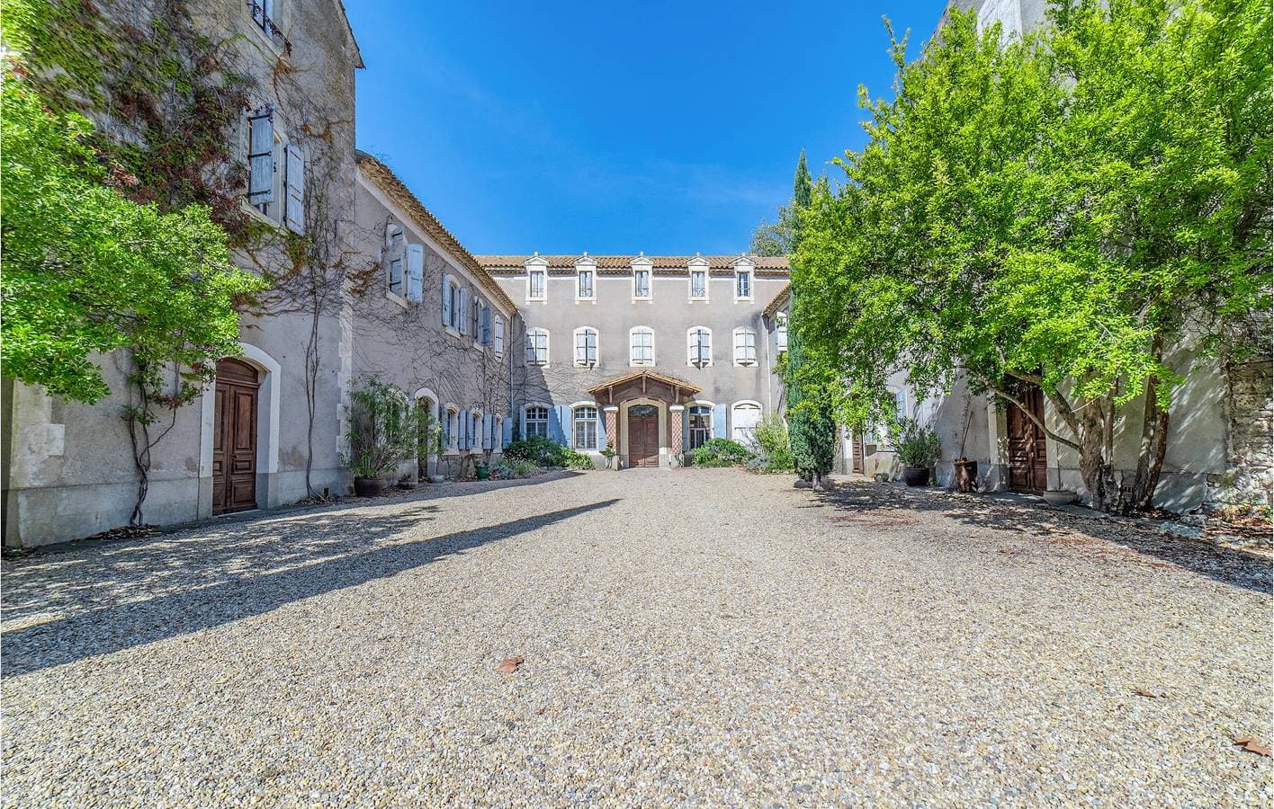 Foto 10 von 26: Gemütliche Wohnung bei Conilhac-Corbières - Pool & Garten