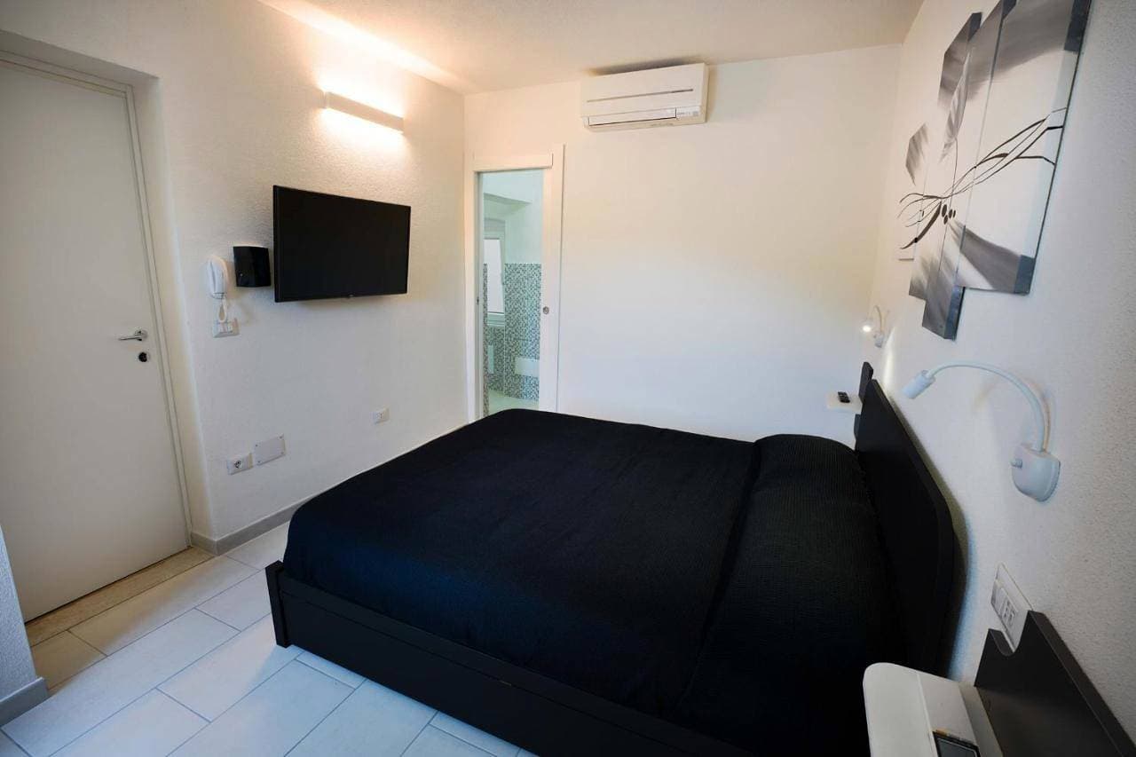 Foto 4 von 16: Two-Bedroom Apartment