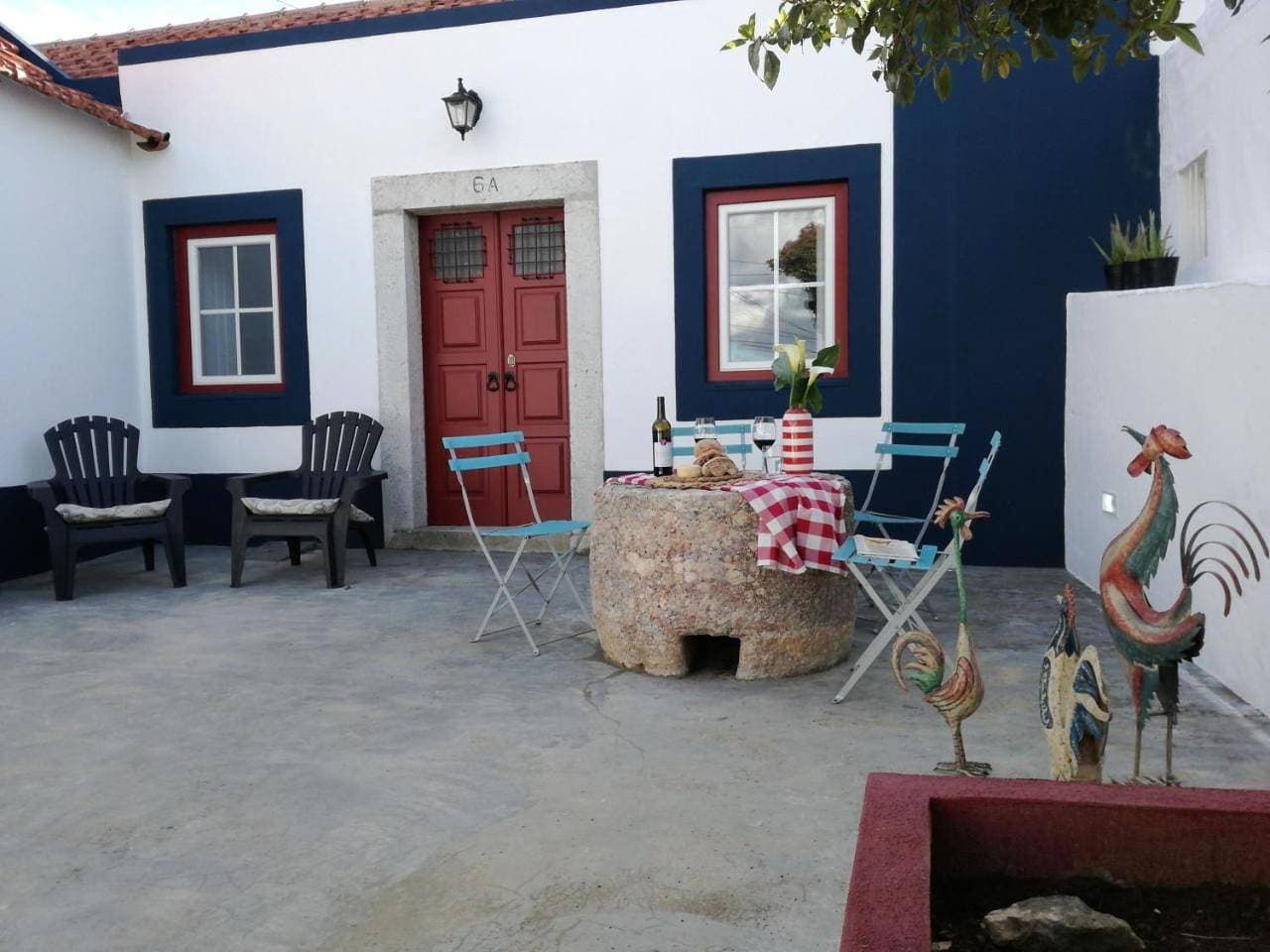 Foto 4 von 45: Two-Bedroom House