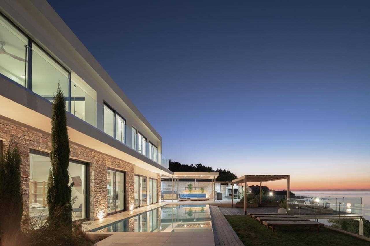 Foto 4 von 5: Villa