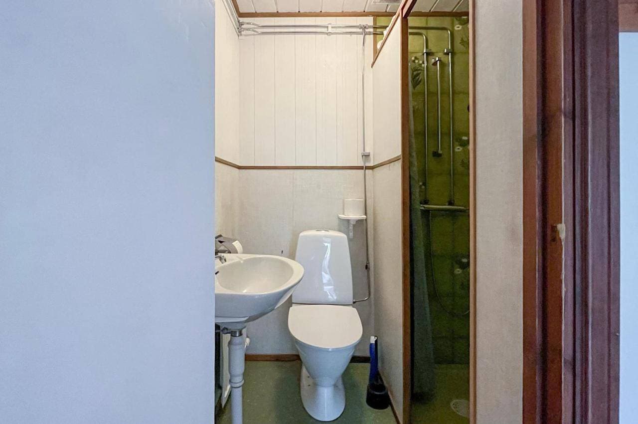 Foto 10 von 13: Quadruple Room with Private Bathroom