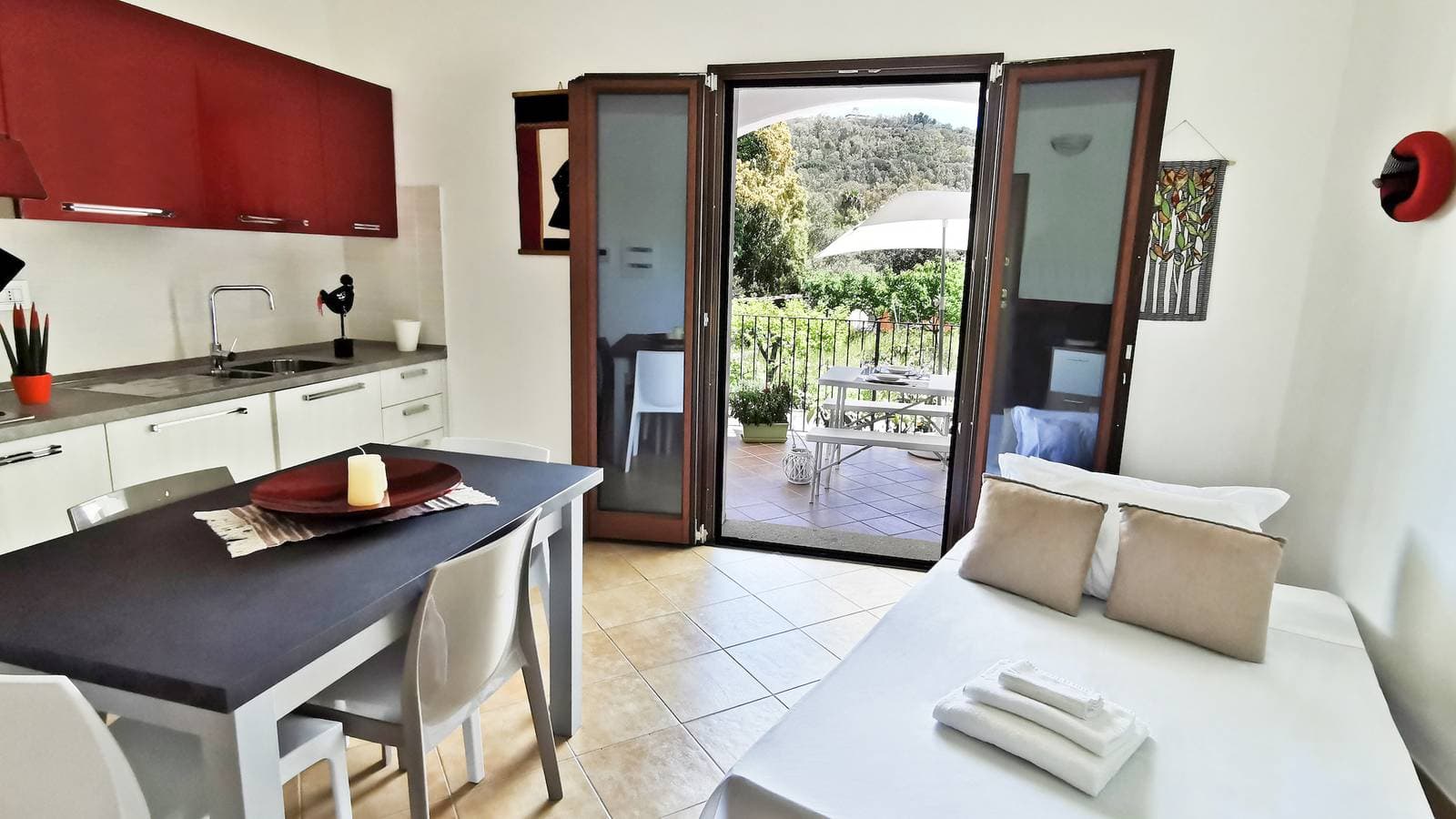 Foto 4 von 19: La Terrazza sul Faro | Cozy Flat in Arbatax