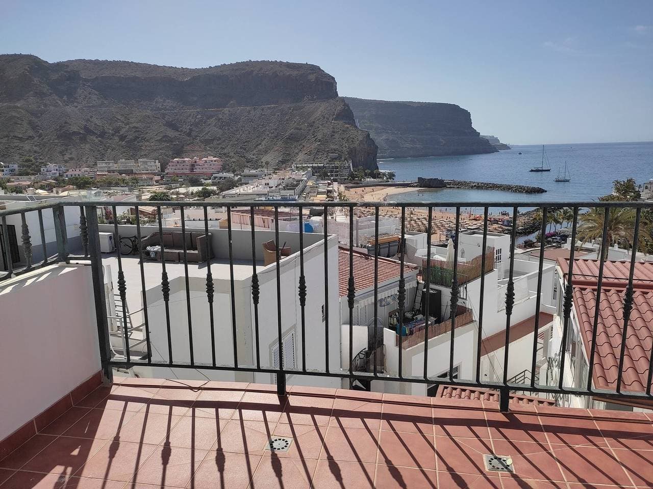 Foto 2 von 35: Schönes Studio mit eigener Terrasse und Meerblick von El Sirocco - 100 Stufen