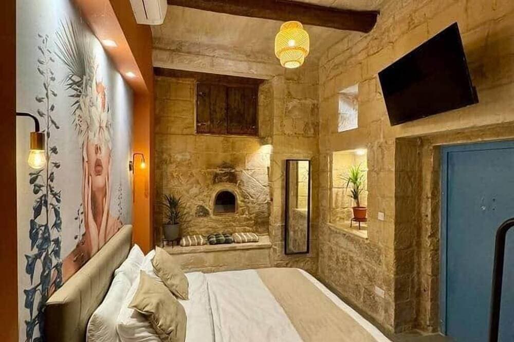 Foto 12 von 30: Kappella Boutique • Historic Bread Oven Room
