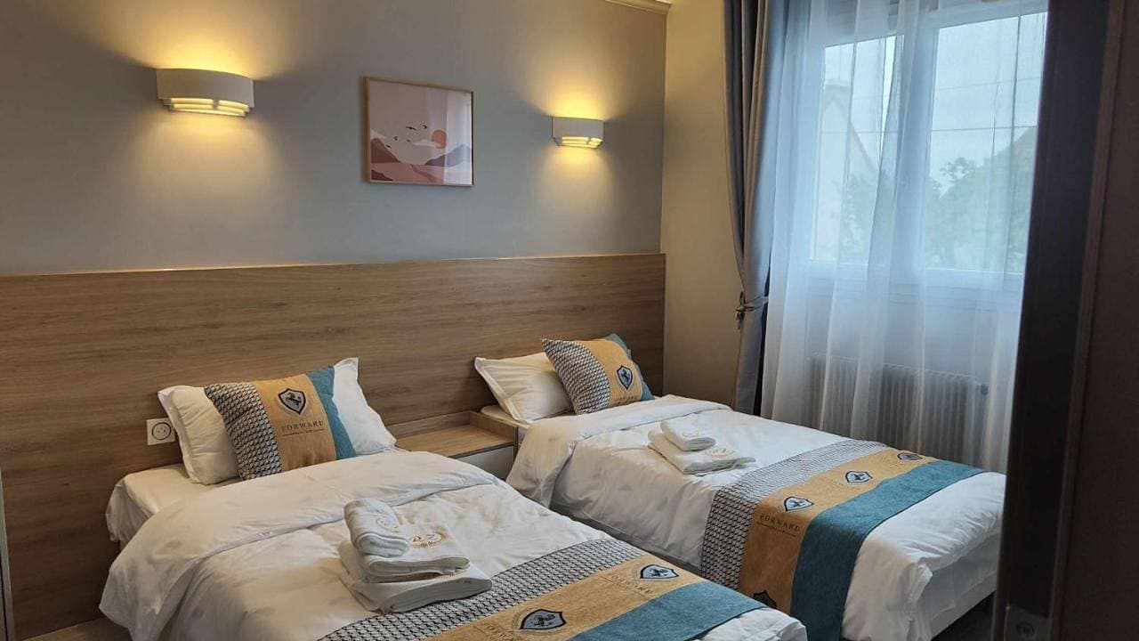 Chambre pour 2 personnes avec lit séparé dans la banlieue parisienne (Bondy) 1
