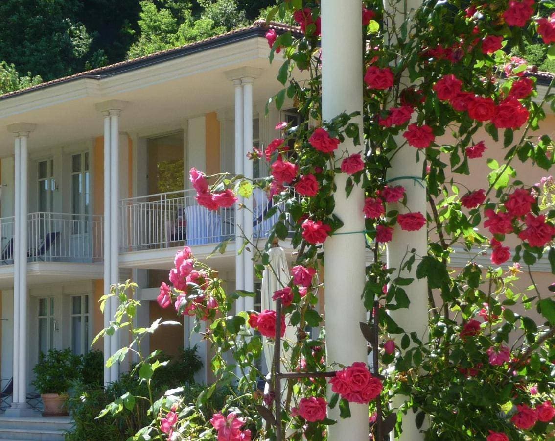 Ville Lago Lugano 1