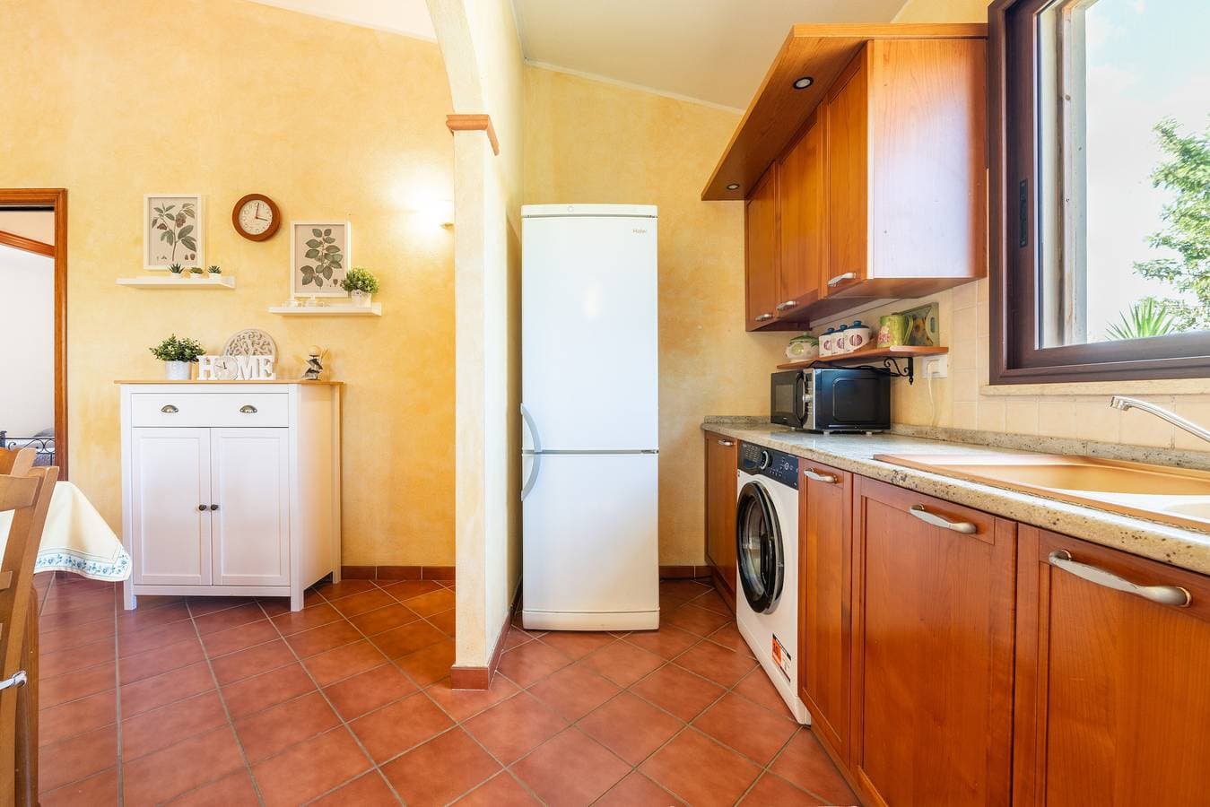 Foto 8 von 27: Villa 'Mameli' mit Bergblick, Wi-Fi und Klimaanlage