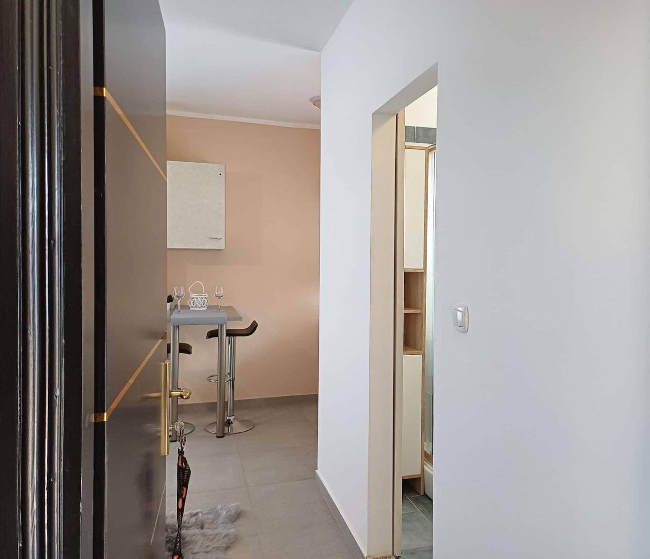 Foto 10 von 21: Charmantes, haustierfreundliches Studio Kika mit Meerblick in Krk