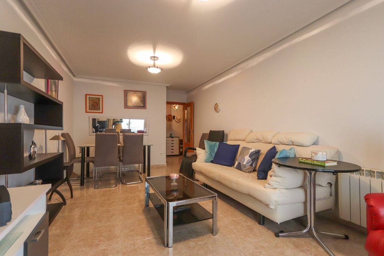 Foto 3 von 23: Ferienwohnung für 4 Personen mit Balkon/Terrasse