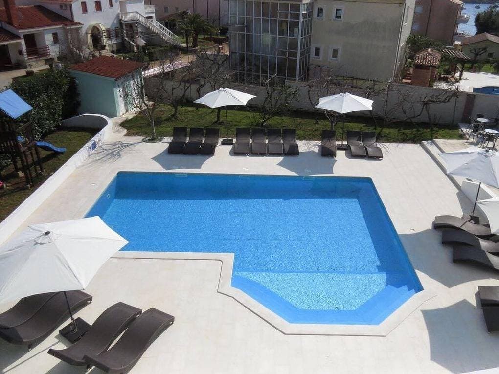 Foto 2 von 25: Resindenz Benni 7 mit beheiztem grossem Pool