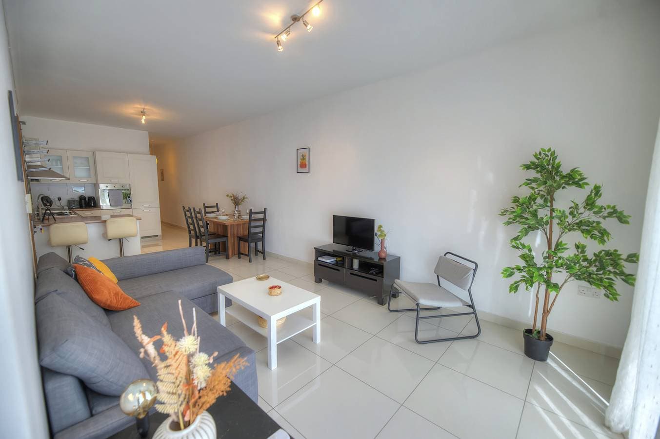 Foto 12 von 32: Ferienwohnung für 4 Personen mit Balkon