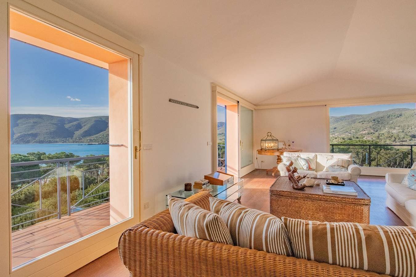 Foto 13 von 107: Villa für 10 Personen mit Garten