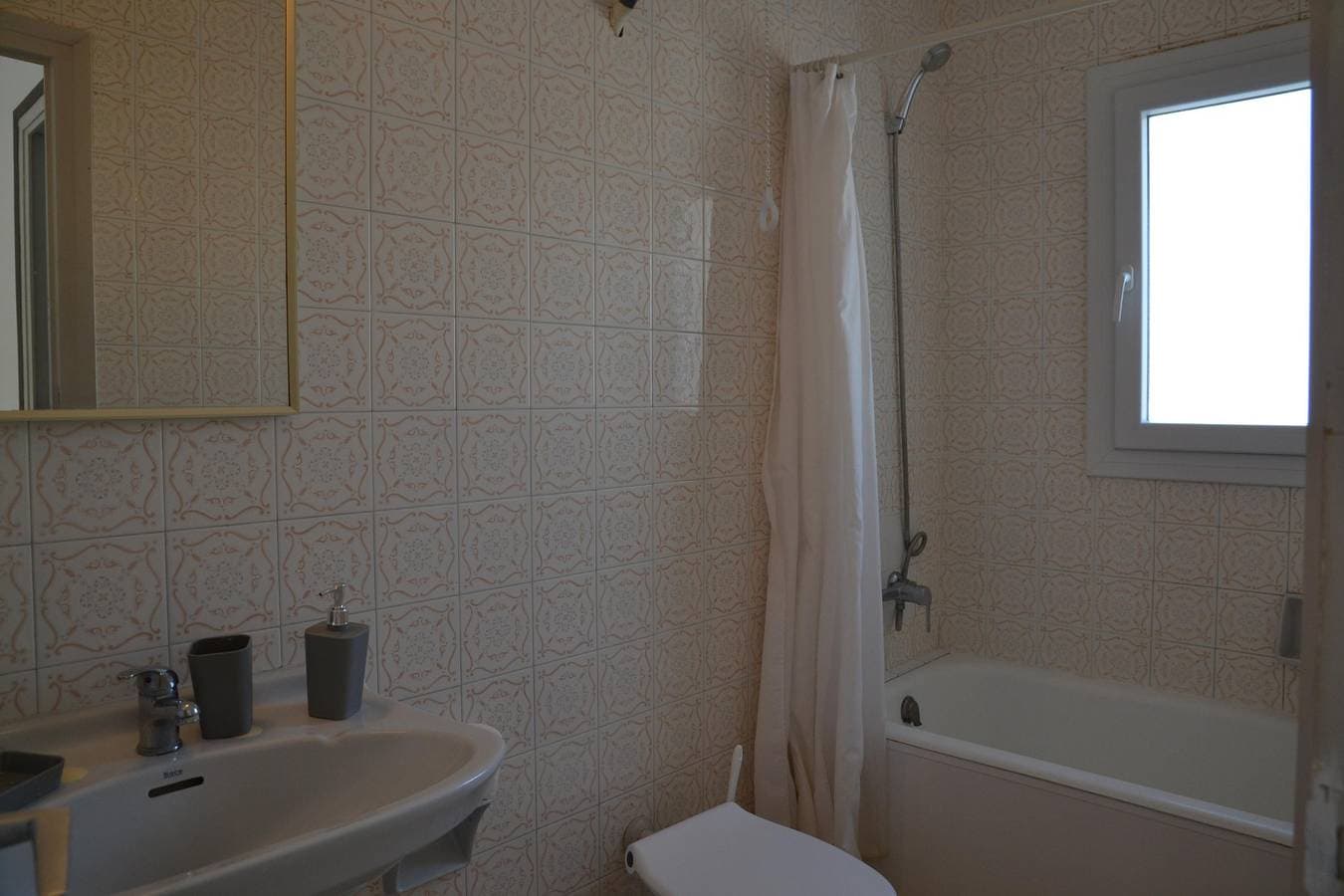 Foto 13 von 16: Alicante 1 - L'Estartit, Zentrum