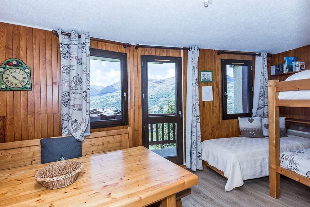Gemütliches Studio in Montchavin, Nähe Pisten, Balkon, renoviert, für 3 Personen, Parken kostenlos 1
