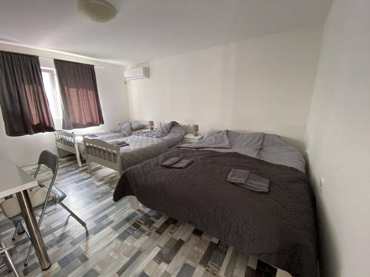 Foto 4 von 10: One-Bedroom Apartment with Balcony