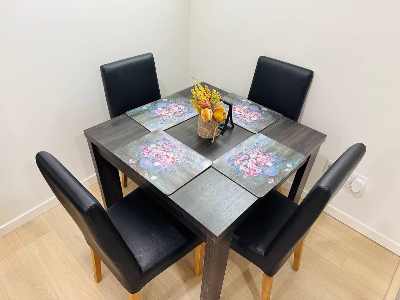 Foto 12 von 41: Luxus-Loft mit 2 Schlafzimmern in der Nähe der wichtigsten Sehenswürdigkeiten der Stadt