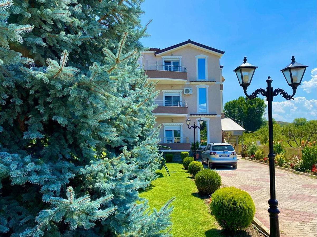 Vila Gregor 1