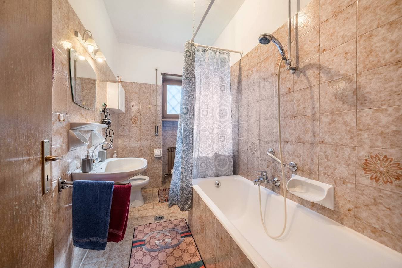 Foto 11 von 22: Ferienwohnung 'Oase' mit Gemeinschaftsgarten, WLAN und der Möglichkeit den privaten Pool zu benützen