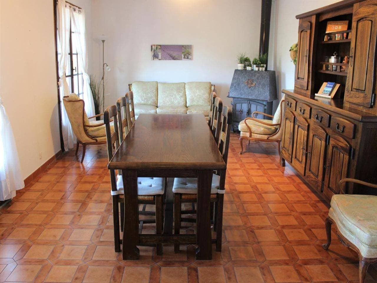 Foto 9 von 42: Three-Bedroom Holiday Home