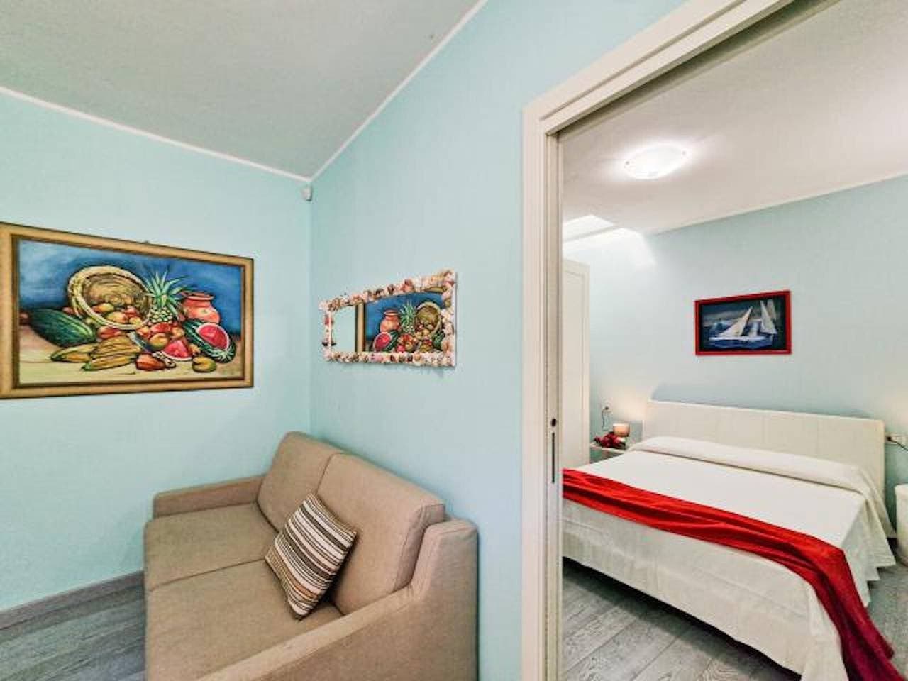 Foto 7 von 37: Ferienwohnung 'Villa Galatea La Conchiglia' mit Meerblick und privater Terrasse