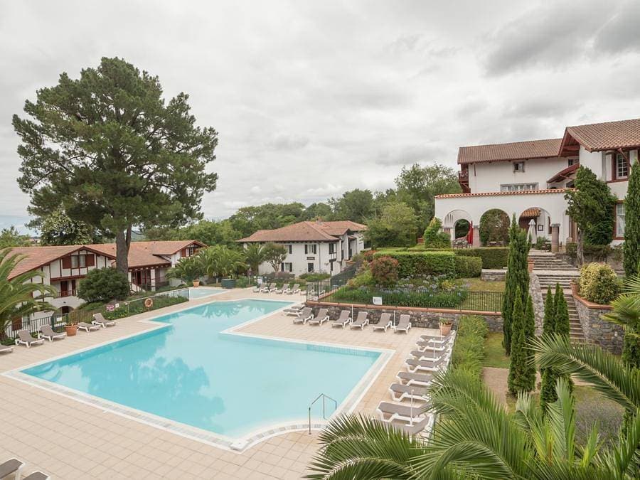 Foto 8 von 35: Pierre & Vacances Résidence La Villa Maldagora - Studio 3 personen - - Terasse