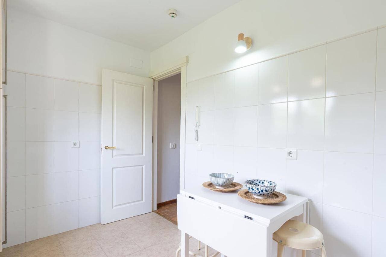 Foto 4 von 39: Two-Bedroom Apartment