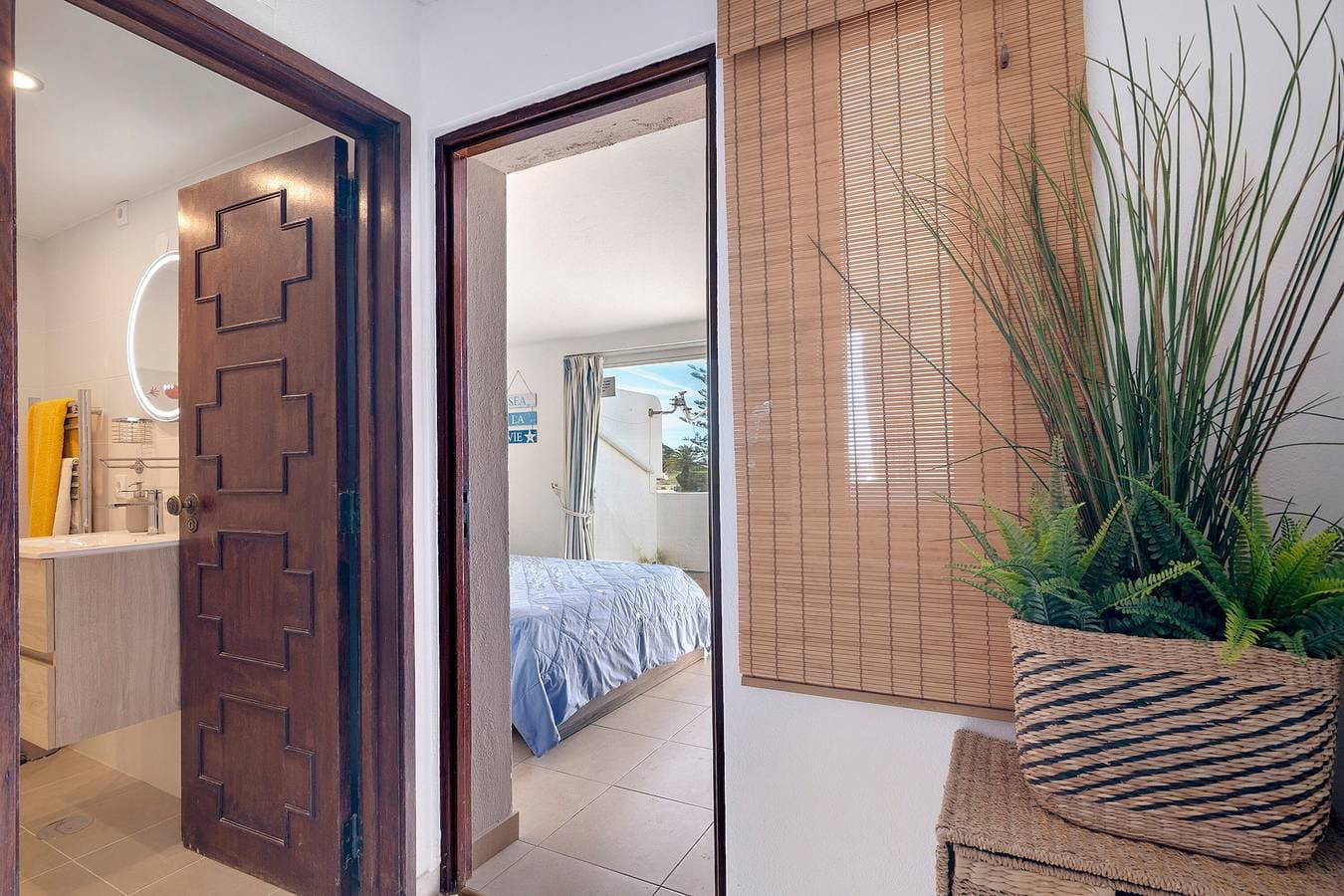 Foto 12 von 23: Apartment 'Rose' mit Meerblick, WLAN und Klimaanlage