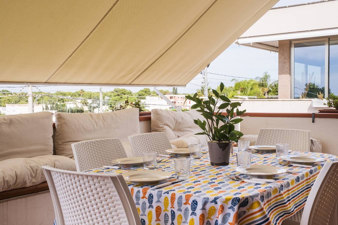 Foto 5 von 38: Villa „Vacanze Serene“ mit Meerblick, WLAN und Klimaanlage