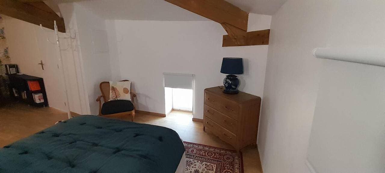 Foto 5 von 8: Three-Bedroom House