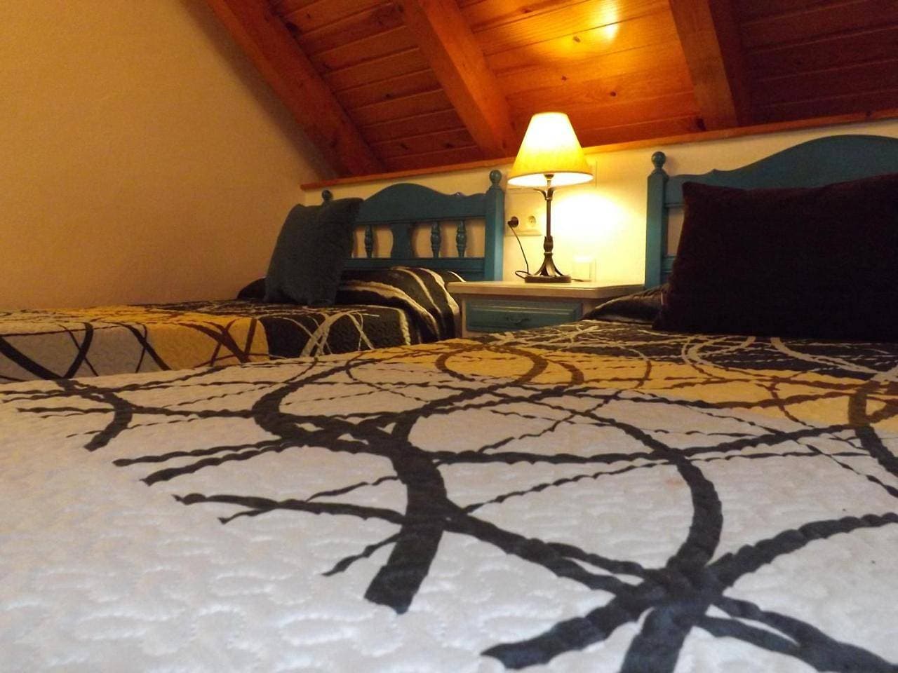 Foto 7 von 8: Triple Room with Bathroom