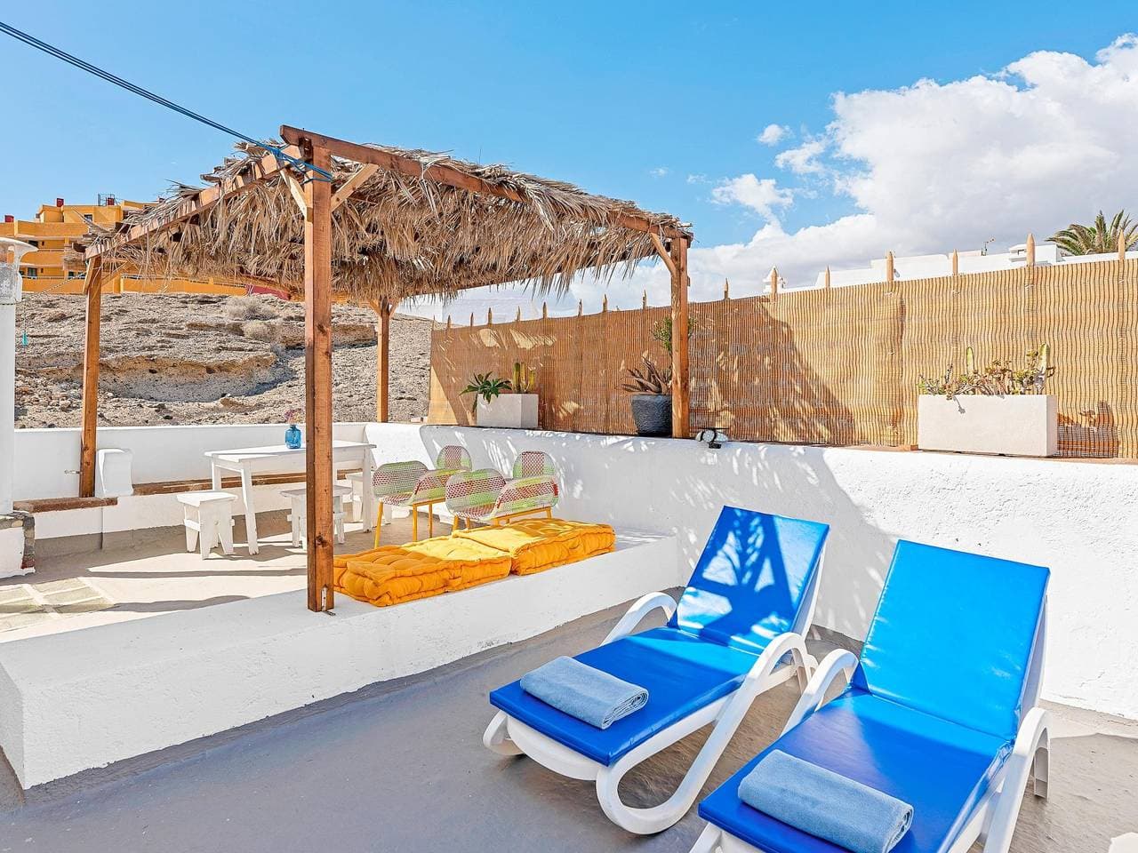 Foto 5 von 44: Ferienhaus für 4 Personen mit Terrasse