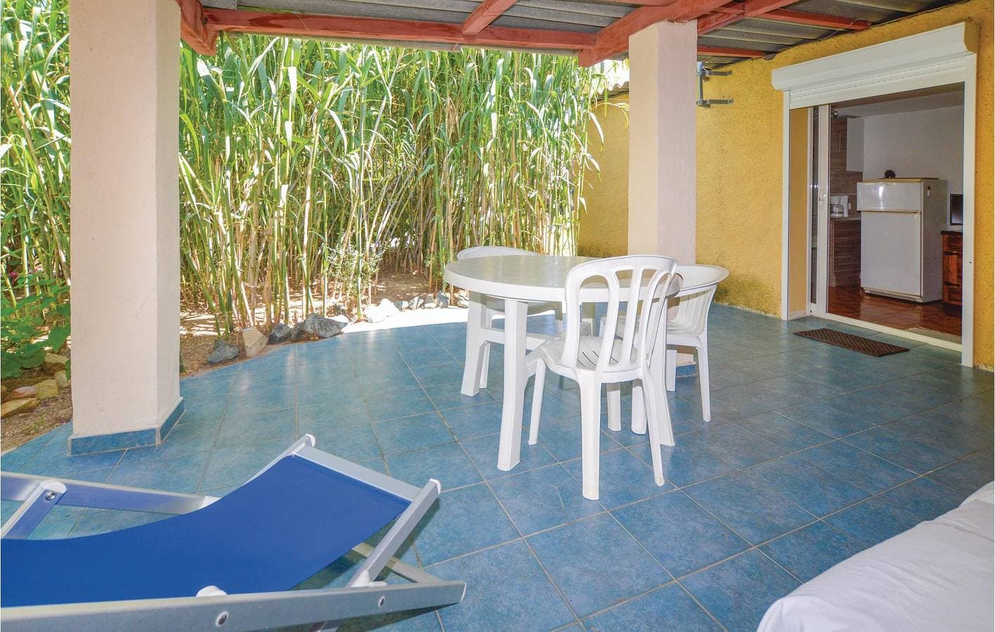 Foto 5 von 13: Appartement am Strand mit Parkplatz und Terrasse