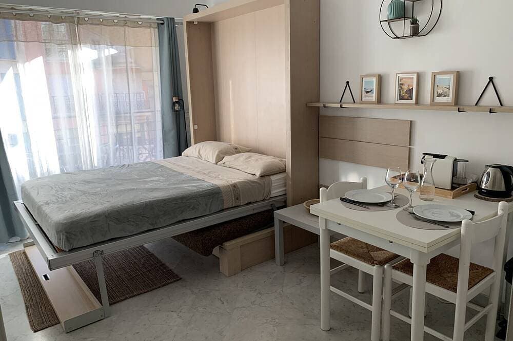 Foto 2 von 20: Lovely studio with swimming pool - Victoria Palace