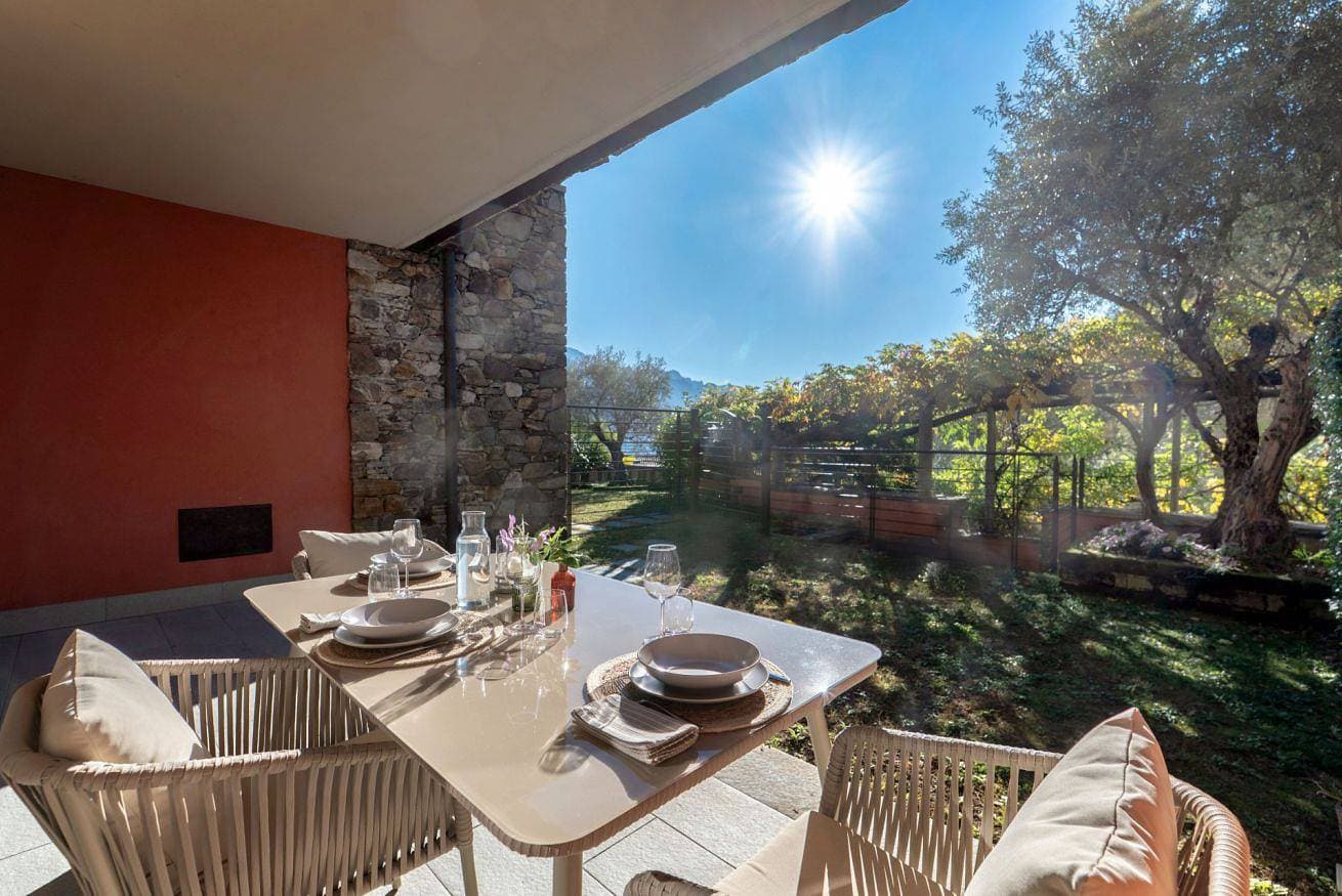 Gemütliches Apartment mit Pool & WiFi, nahe dem Stadtzentrum von Menaggio 1