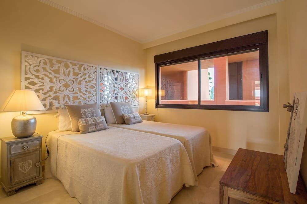 Foto 3 von 30: Luxuswohnung In Strandnähe Mit Meerblick In Estepona