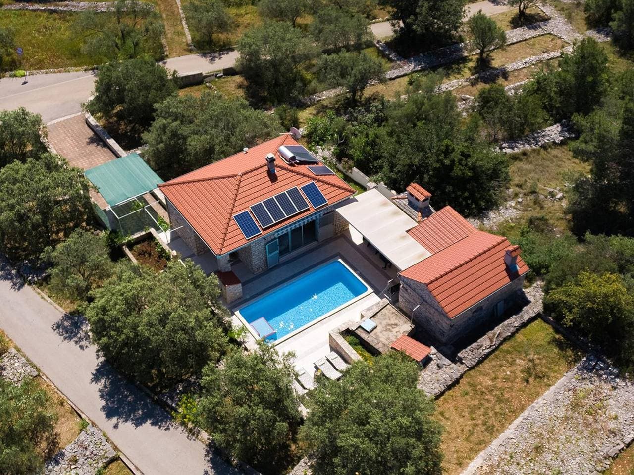Foto 6 von 51: Mediterranes Steinhaus mit privatem Pool