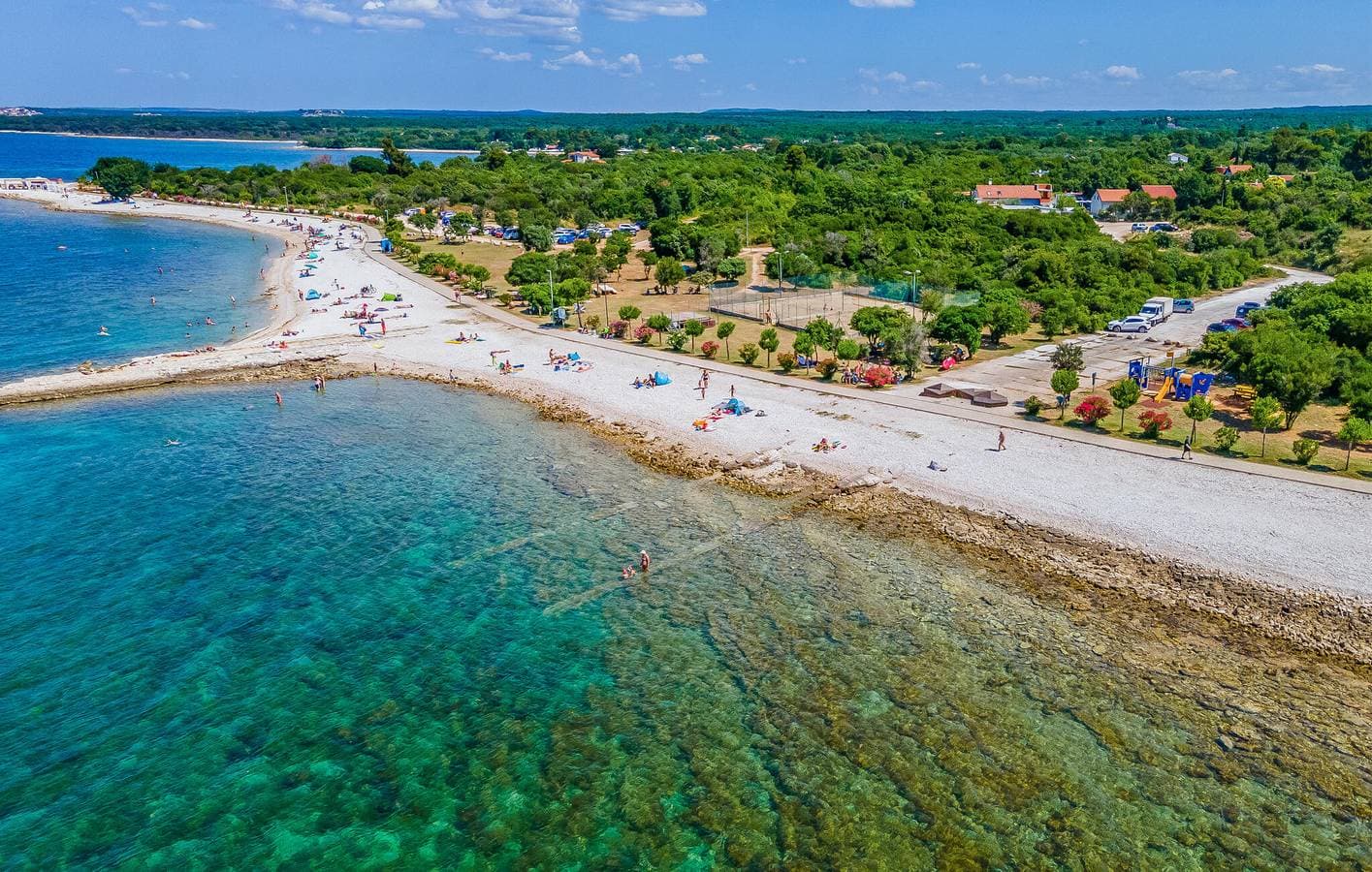 Foto 4 von 23: Gemütliche Ferienwohnung mit Terrasse, Parkplatz und WLAN in der Nähe des Strandes von Fažana