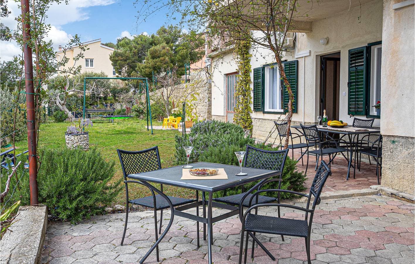 Foto 10 von 26: Gemütliche Ferienwohnung mit Terrasse, WLAN und Parkplatz, 600 m vom Strand entfernt